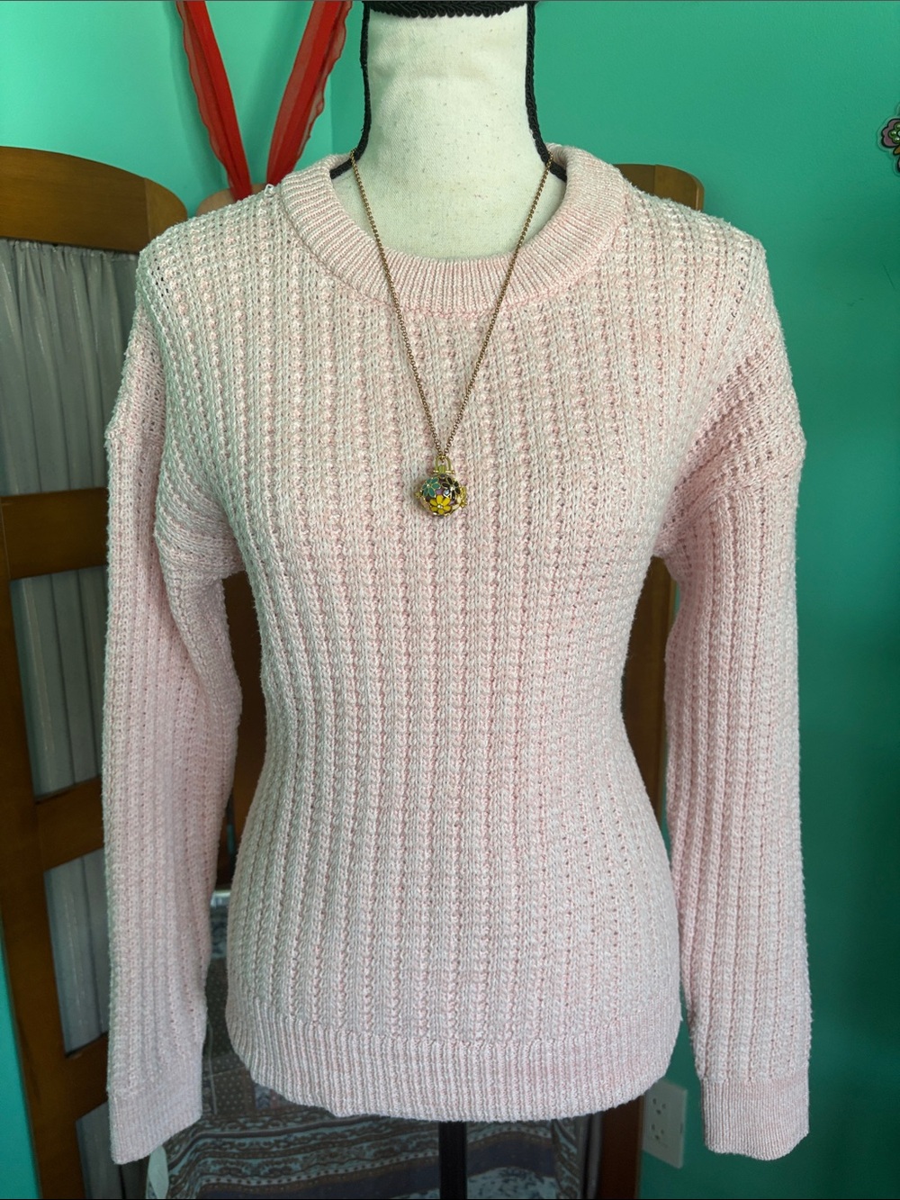 Time and Tru Light Pink Ribbed Crewneck Sweater